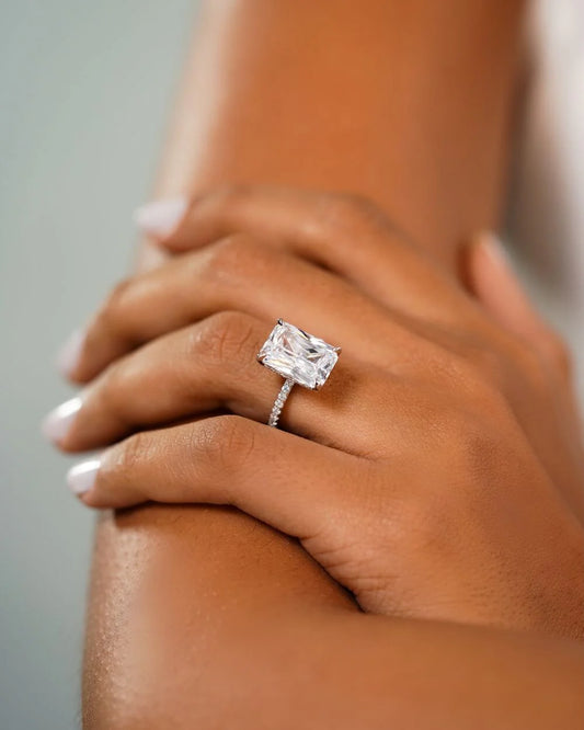 Anel retângulo  moissanite de 3 quilates em prata 925