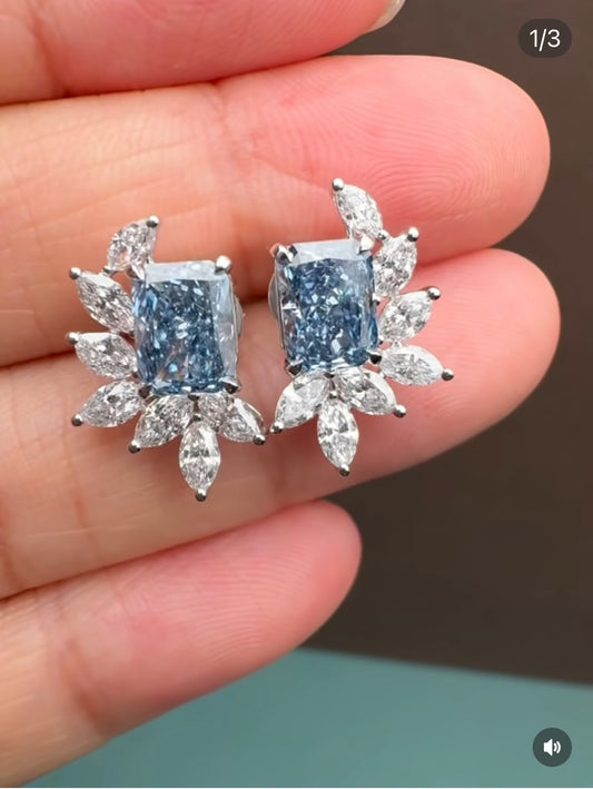 Brinco de Diamante Moissanite Azul de Prata 925 com banho de Rodium
