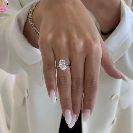 Solitário Anel Prata Oval Moissanite