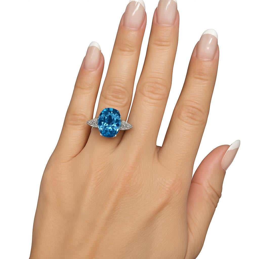 Anel oval de pedra de safira lab light blue de 10 quilates e duas moissanites gotas de 80 pontos